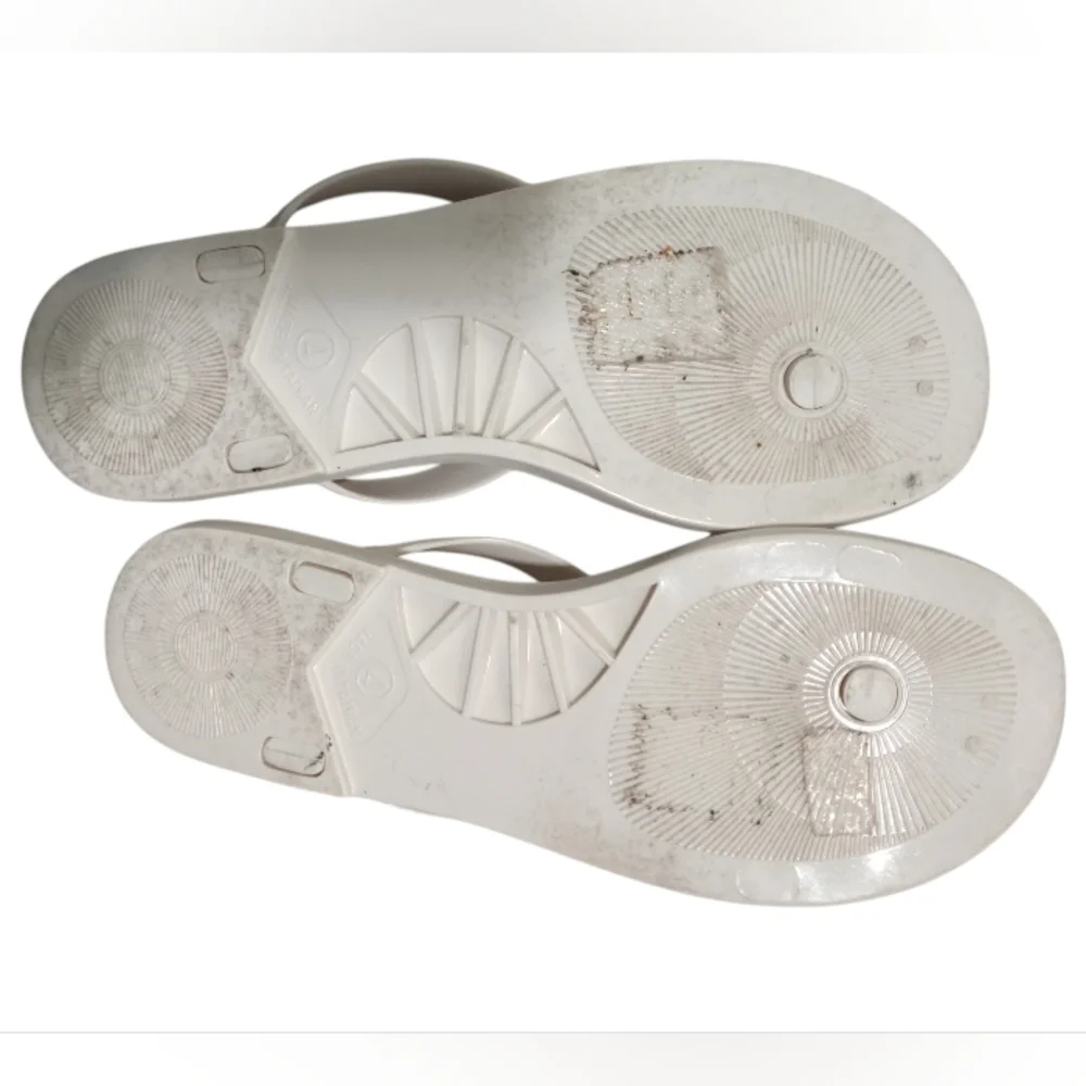 Ted Baker White Thong Sandals Black Bow Rose Gold Accent Designer Sz 4